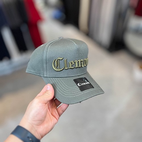 کلاه اسنپ بک CLEMONT (تنظیم سایز دار) رنگ سبز تیره